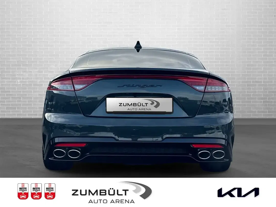Kia Stinger - Thumbnail 5