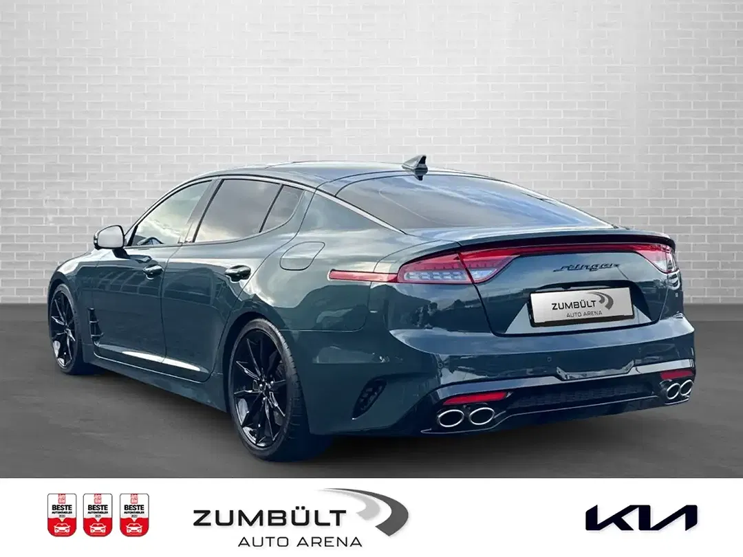 Kia Stinger - Thumbnail 6