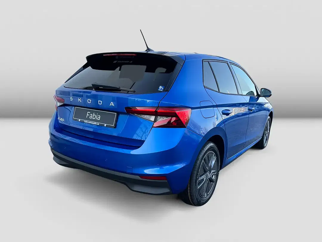 Skoda Fabia - Thumbnail 3
