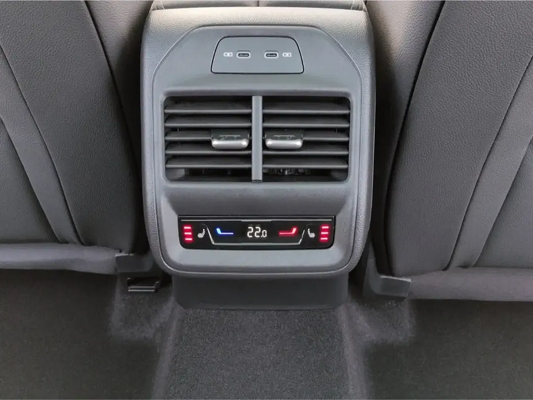 Skoda Superb - Thumbnail 10