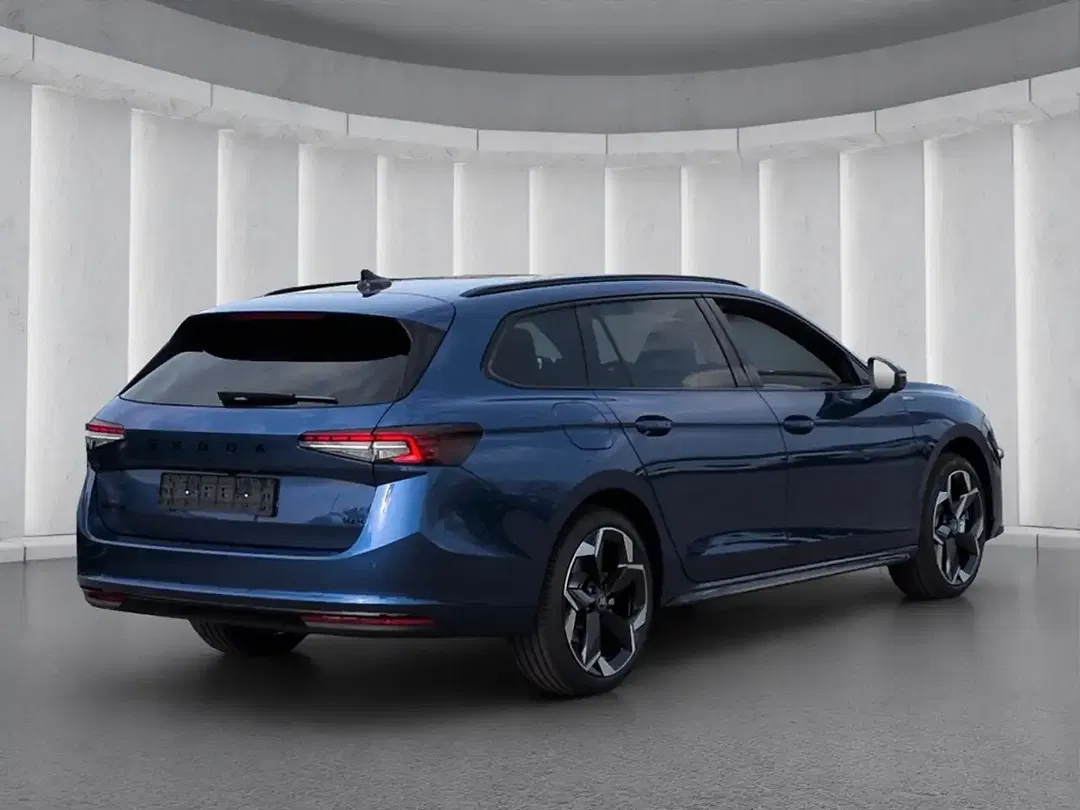 Skoda Superb - Thumbnail 3