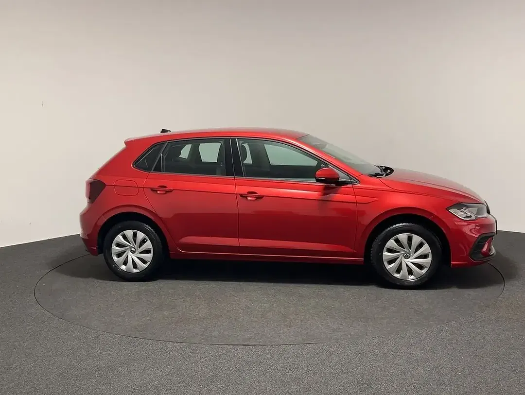 Volkswagen Polo - Thumbnail 5