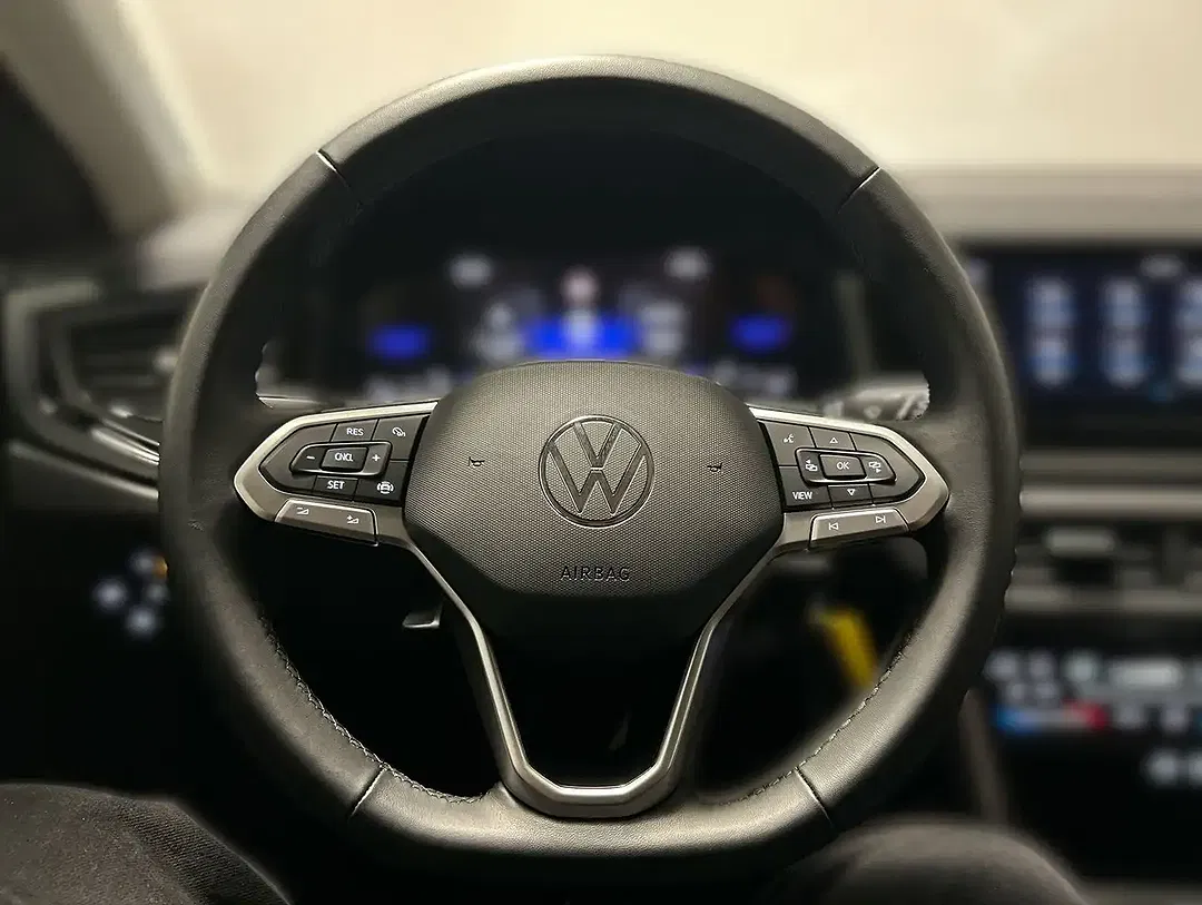 Volkswagen Polo - Thumbnail 9