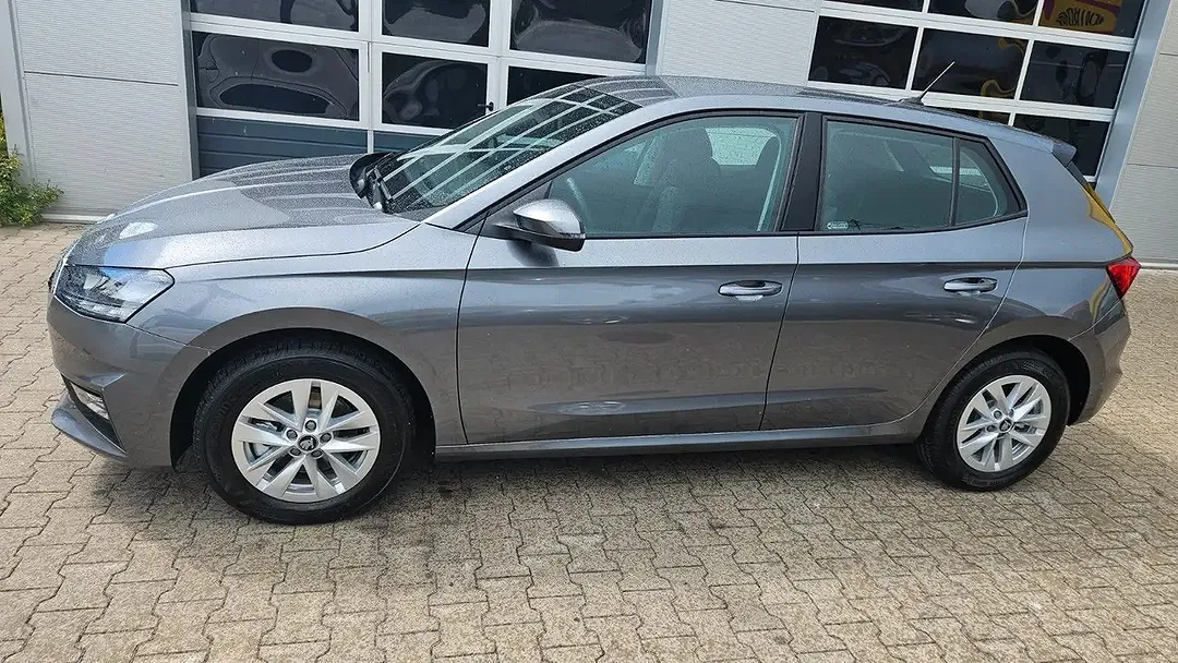 Skoda Fabia - Thumbnail 2