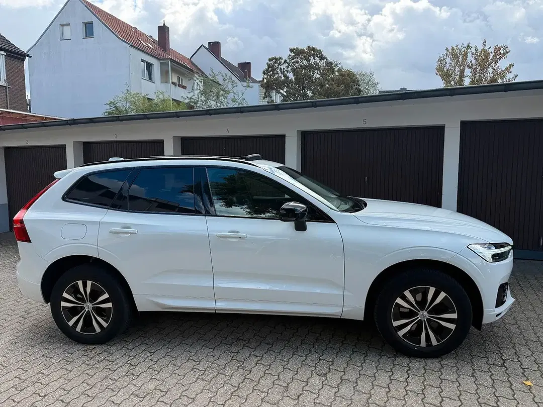 Volvo XC60 - Thumbnail 8