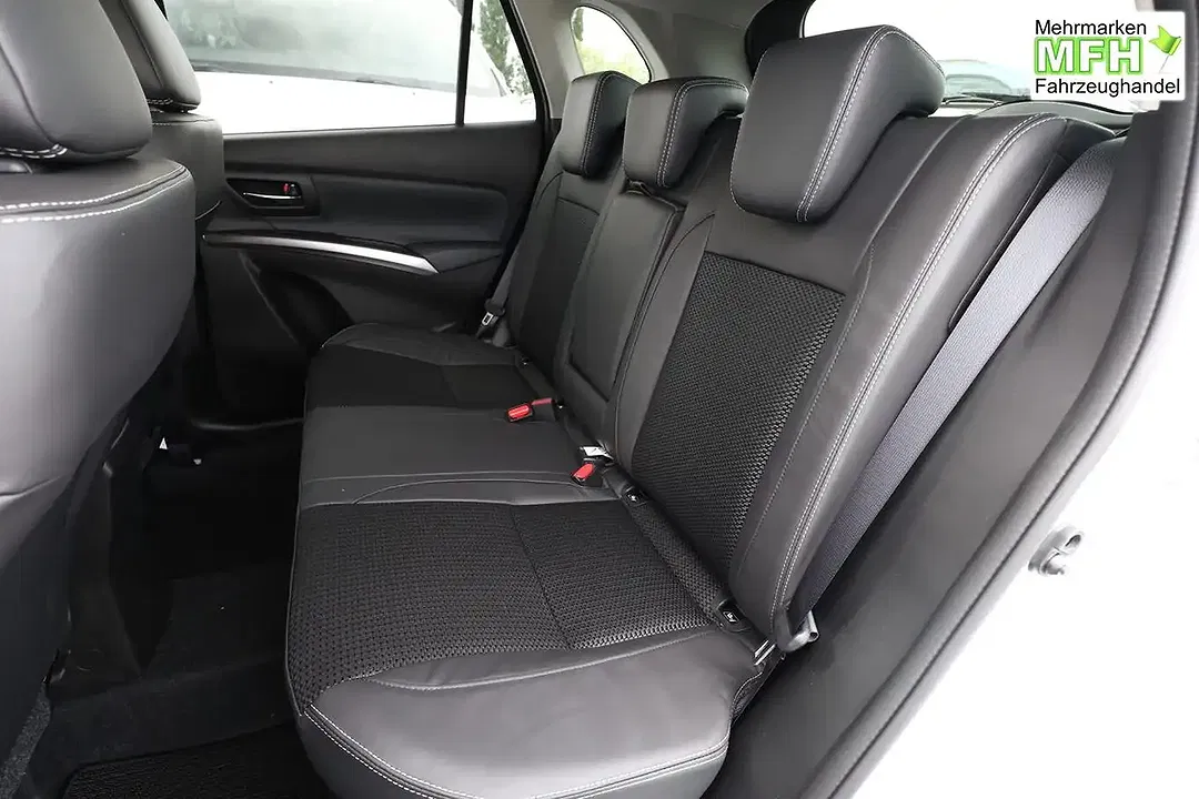 Suzuki S-Cross - Thumbnail 9