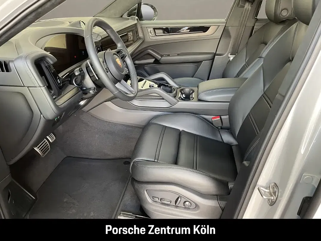 Porsche Cayenne - Thumbnail 13