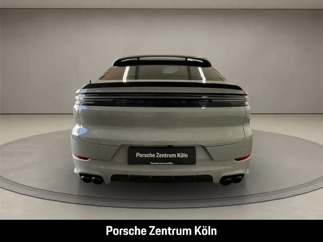 Porsche Cayenne - Thumbnail 4