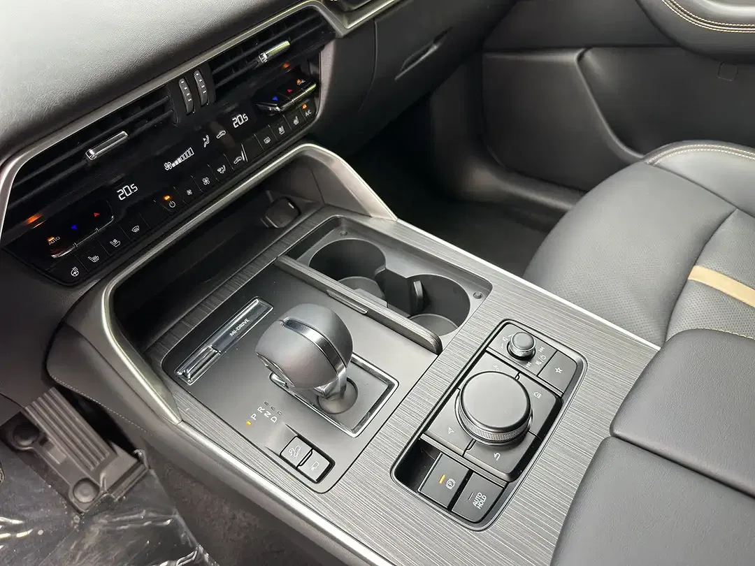Mazda CX-60 - Thumbnail 9