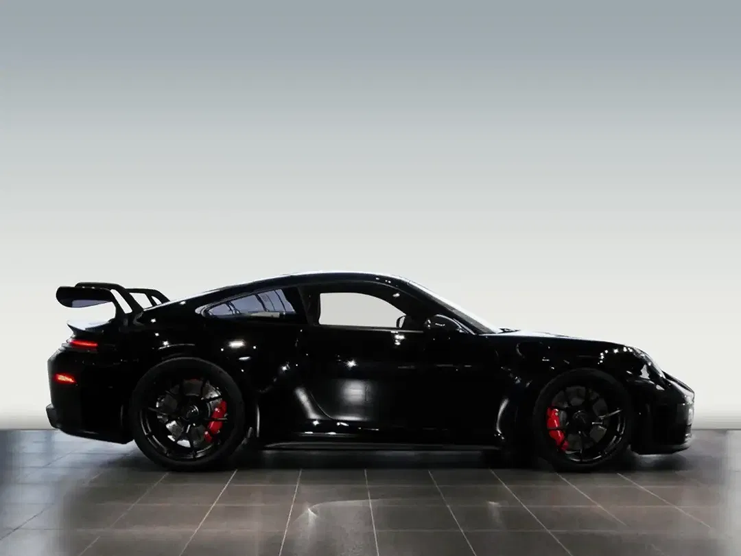 Porsche 911 - Thumbnail 2