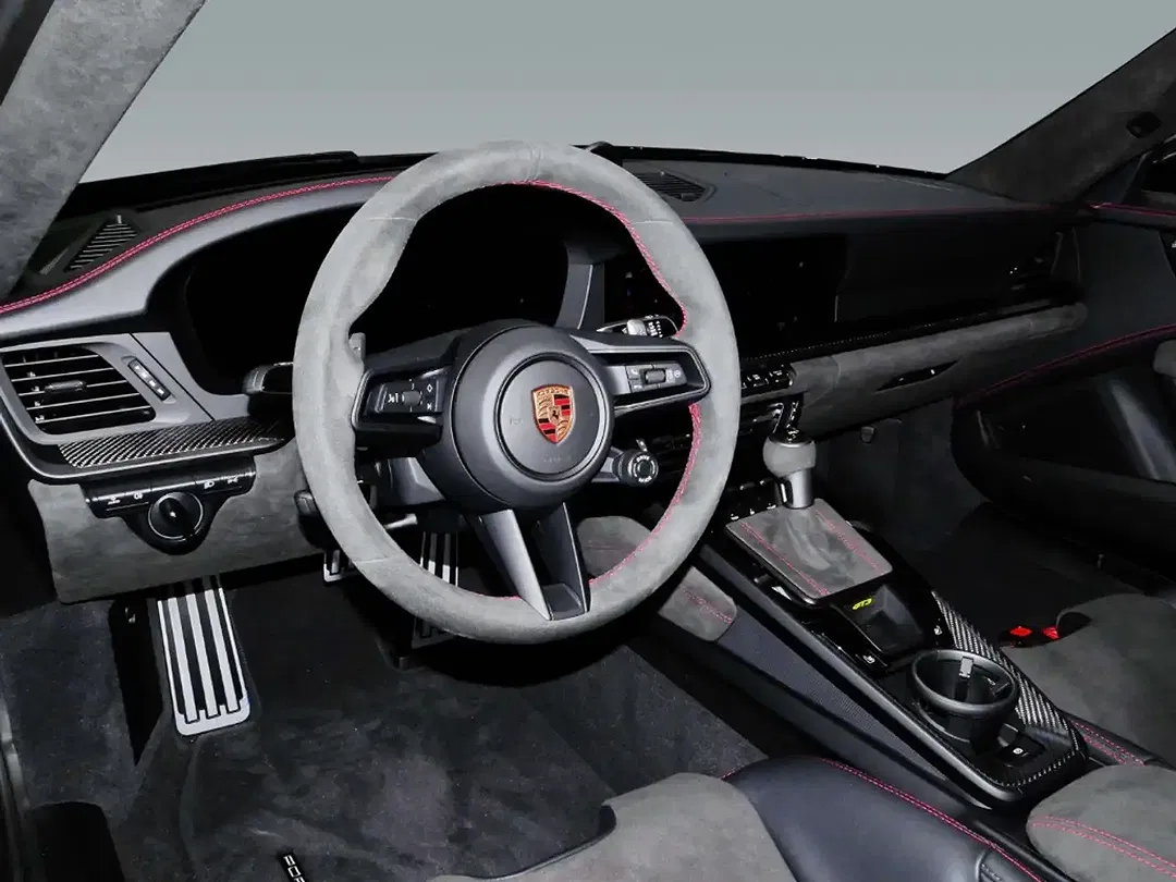 Porsche 911 - Thumbnail 4