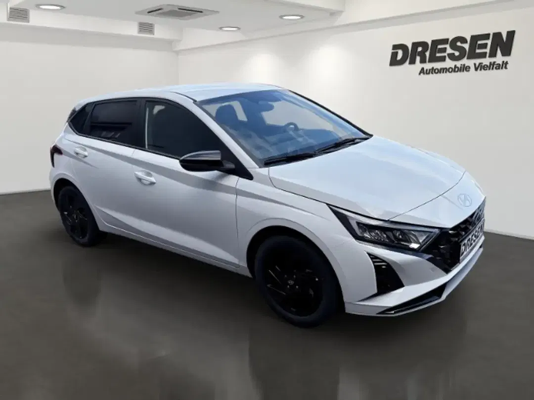 Hyundai i20 - Thumbnail 1
