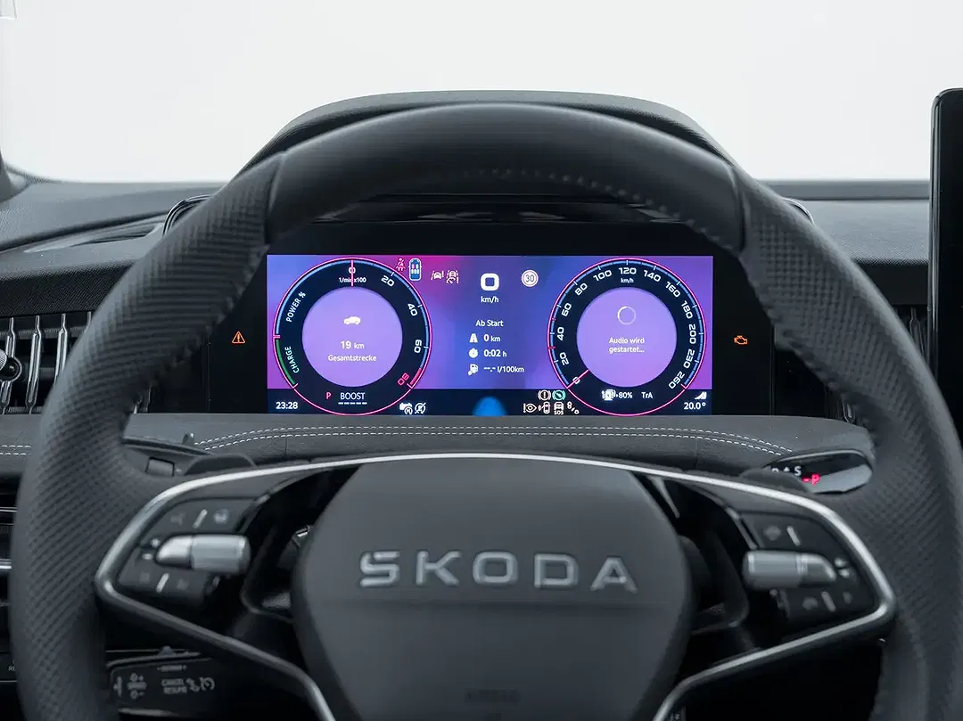 Skoda Superb - Thumbnail 14