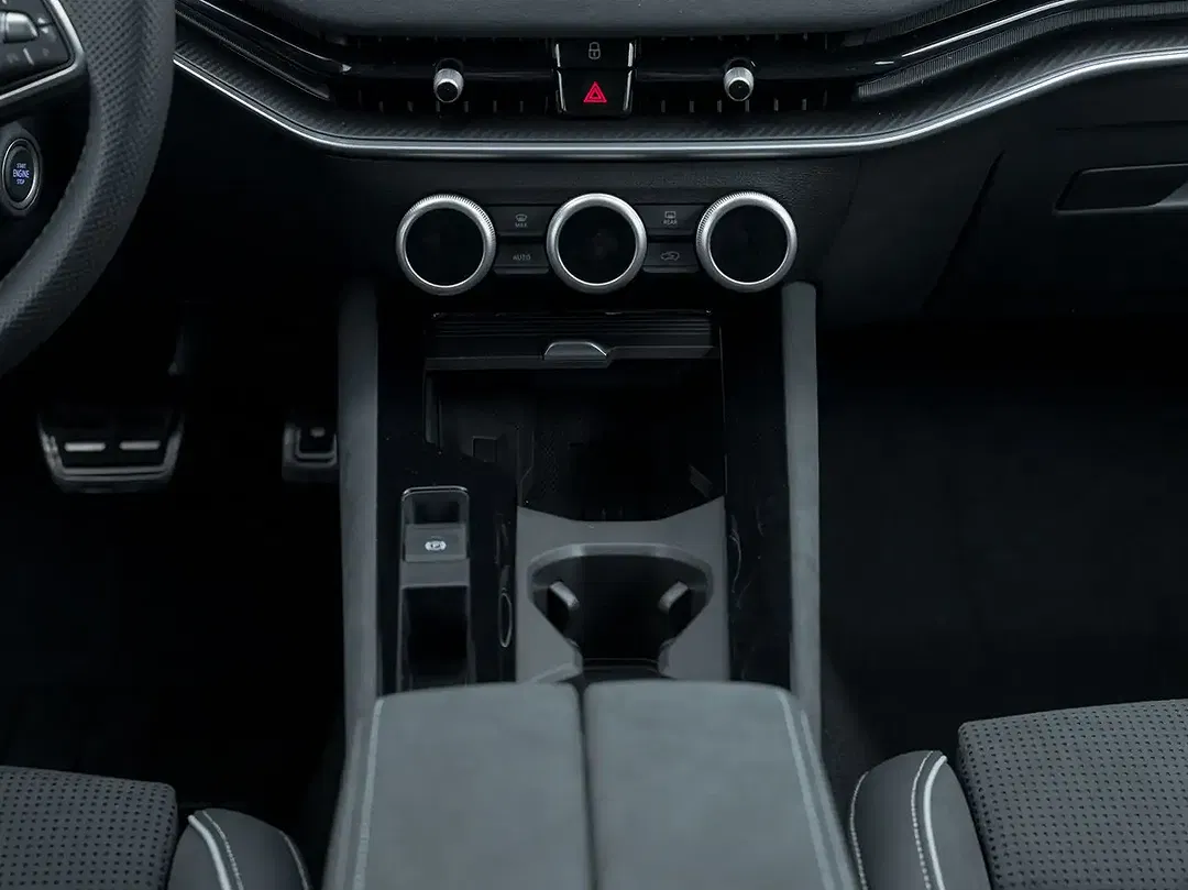 Skoda Superb - Thumbnail 15