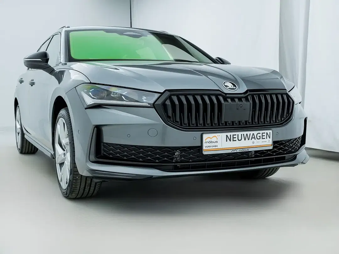 Skoda Superb - Thumbnail 3