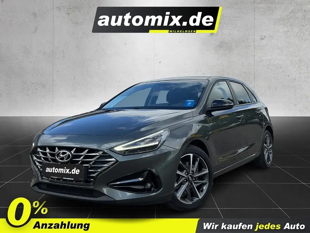 Hyundai i30 - Thumbnail 1