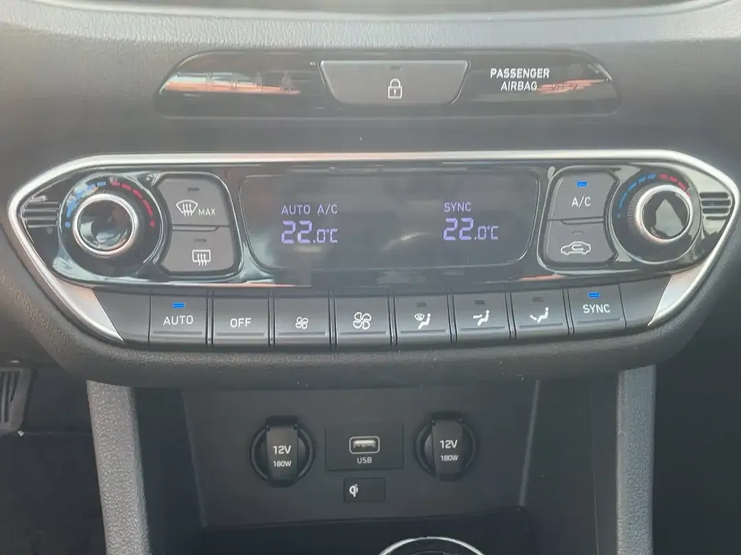 Hyundai i30 - Thumbnail 12