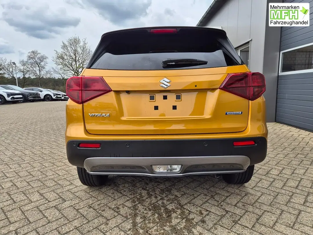 Suzuki Vitara - Thumbnail 4