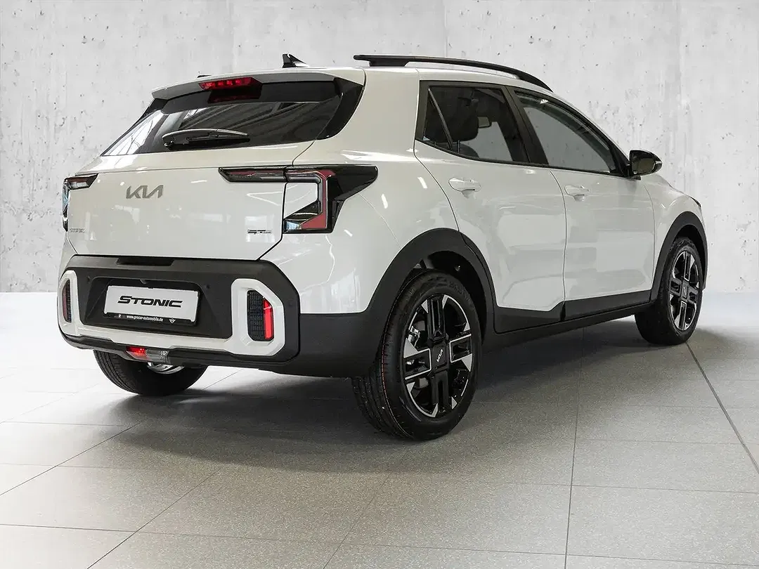 Kia Stonic - Thumbnail 2