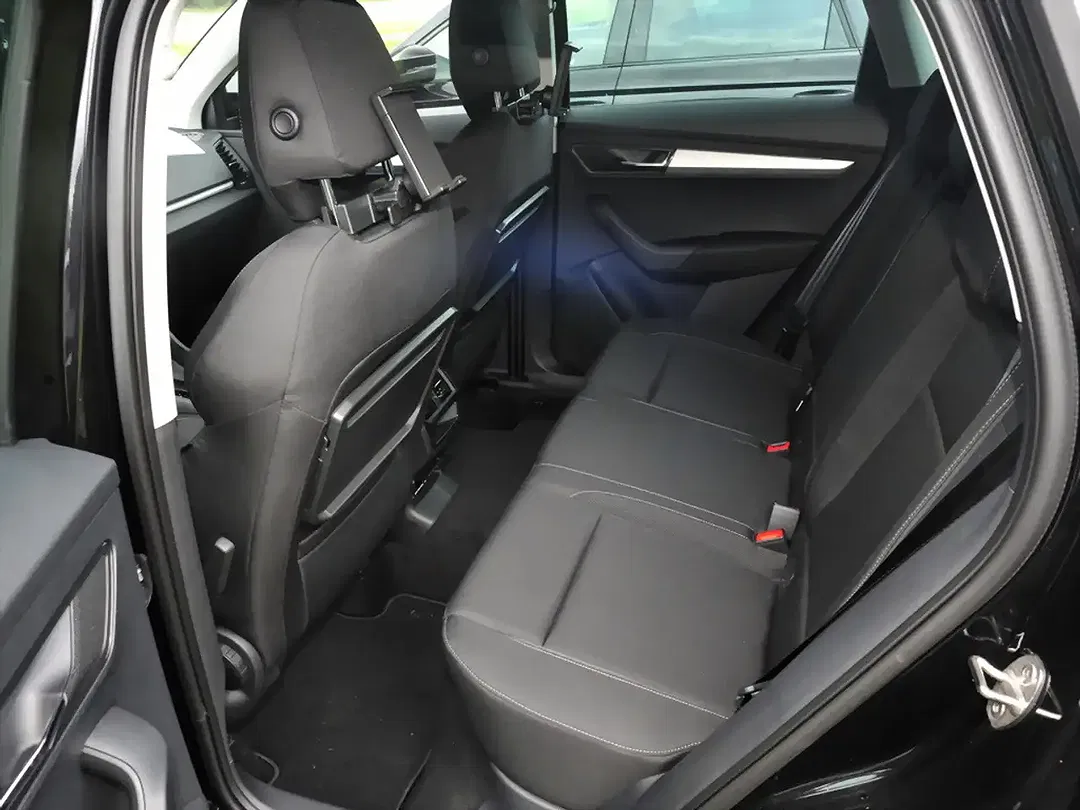 Skoda Karoq - Thumbnail 10