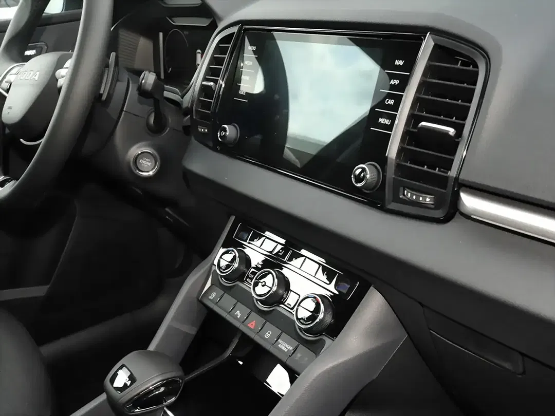 Skoda Karoq - Thumbnail 8