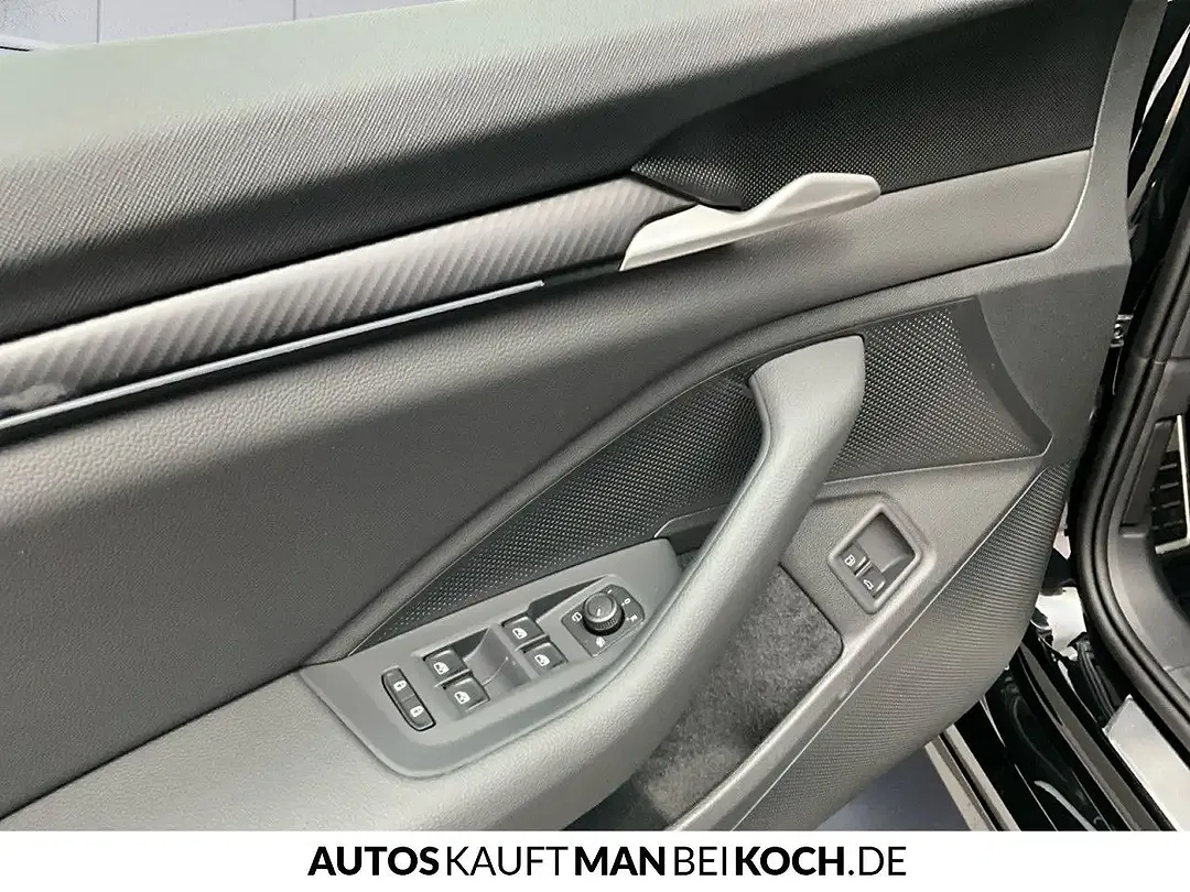 Skoda Superb - Thumbnail 12