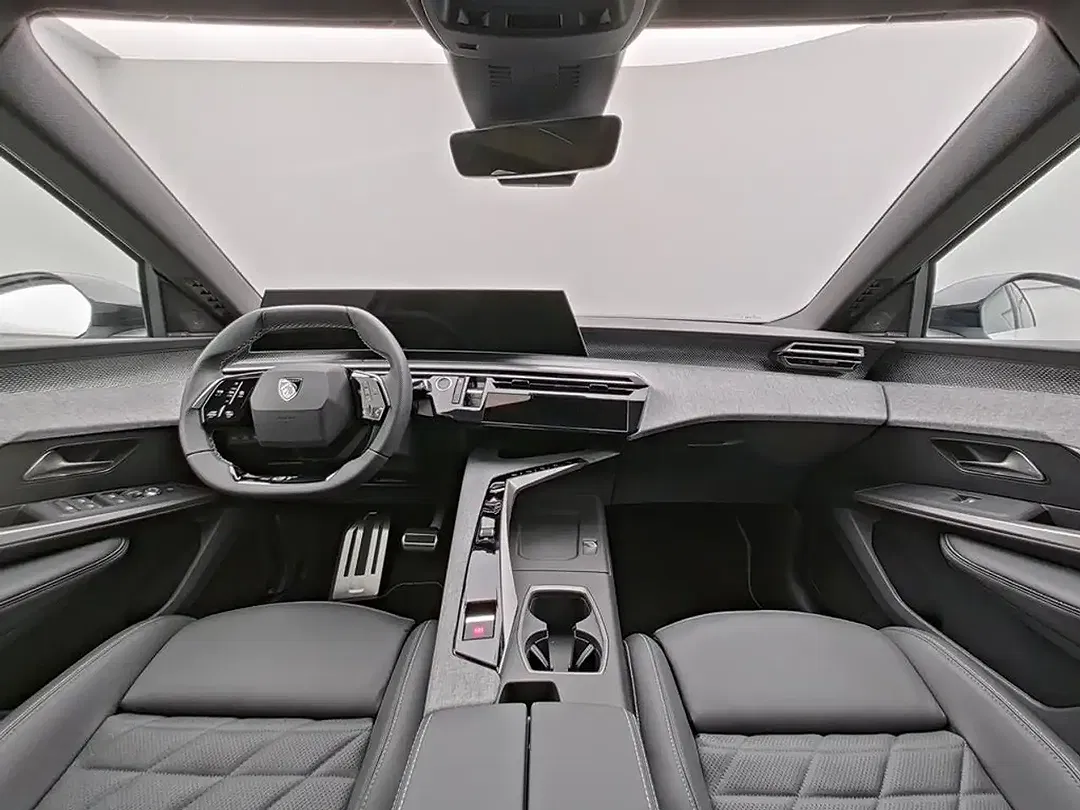 Peugeot 3008 - Thumbnail 8