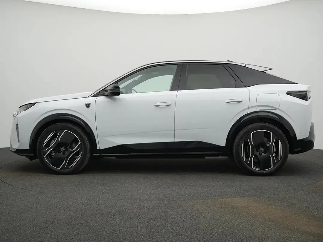Peugeot 3008 - Thumbnail 4