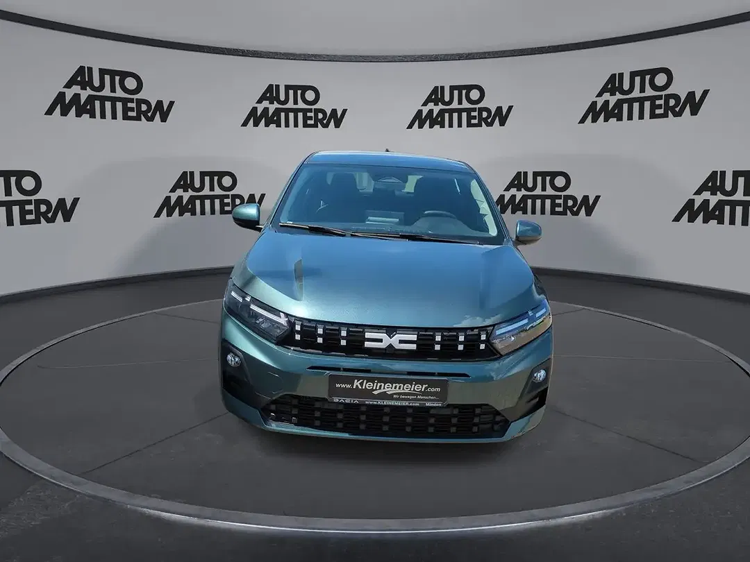 Dacia Sandero - Thumbnail 3