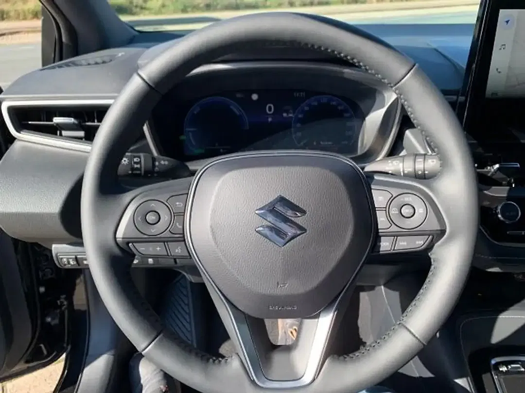 Suzuki Swace - Thumbnail 14