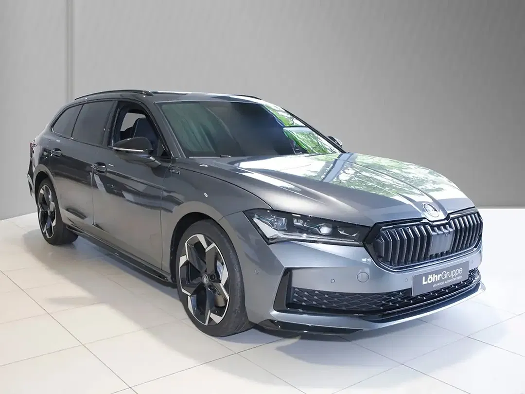 Skoda Superb - Thumbnail 4