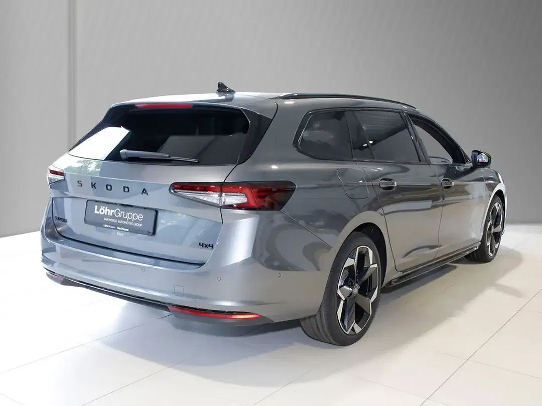 Skoda Superb - Thumbnail 5
