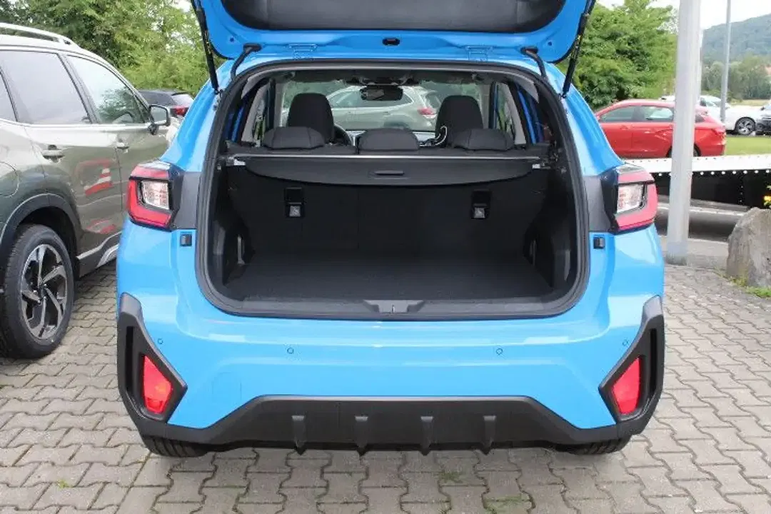 Subaru Crosstrek - Thumbnail 7