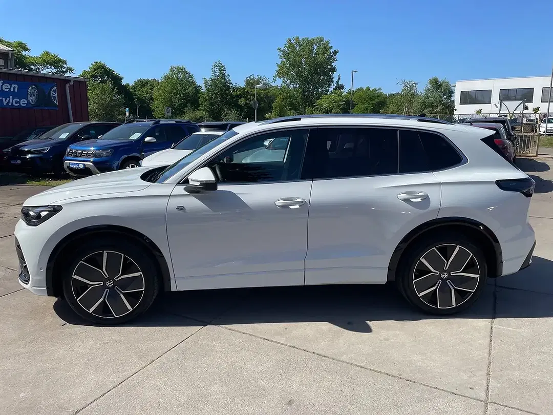 Volkswagen Tiguan - Thumbnail 5