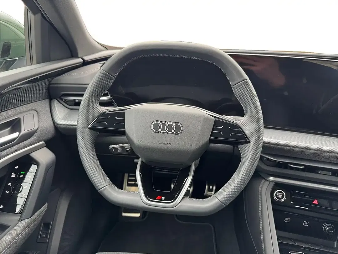 Audi Q5 - Thumbnail 12