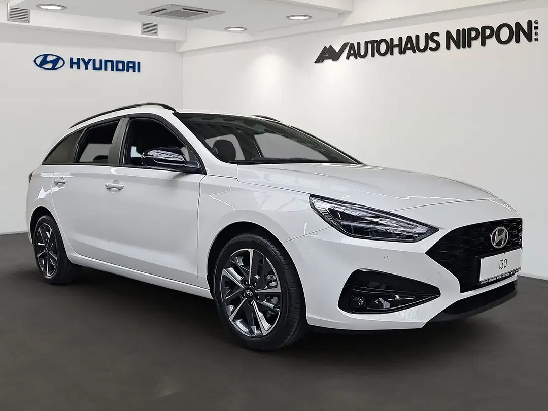 Hyundai i30 - Thumbnail 2