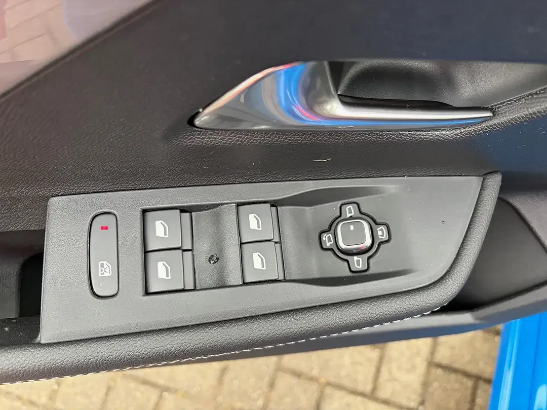 Opel Astra - Thumbnail 14