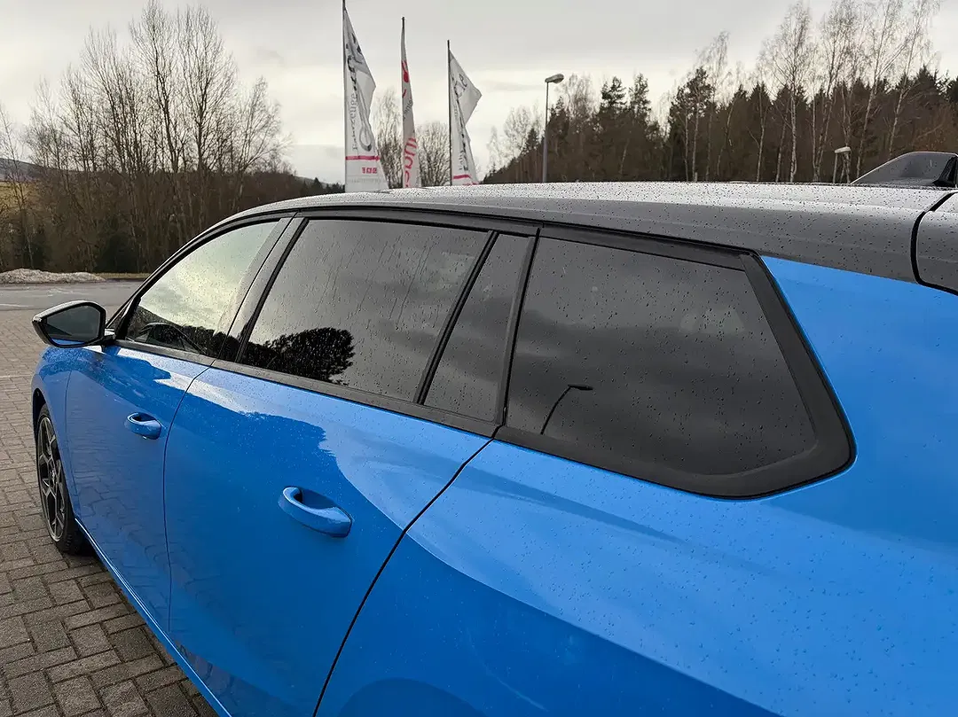 Opel Astra - Thumbnail 9