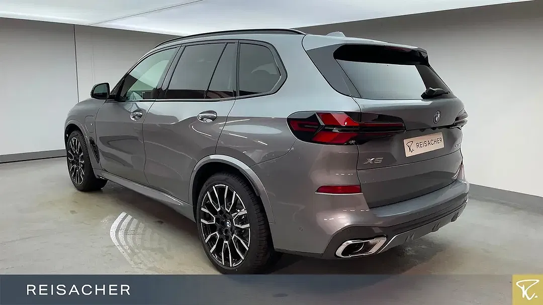 BMW X5 - Thumbnail 2