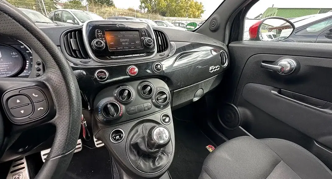 Abarth 500 - Thumbnail 11