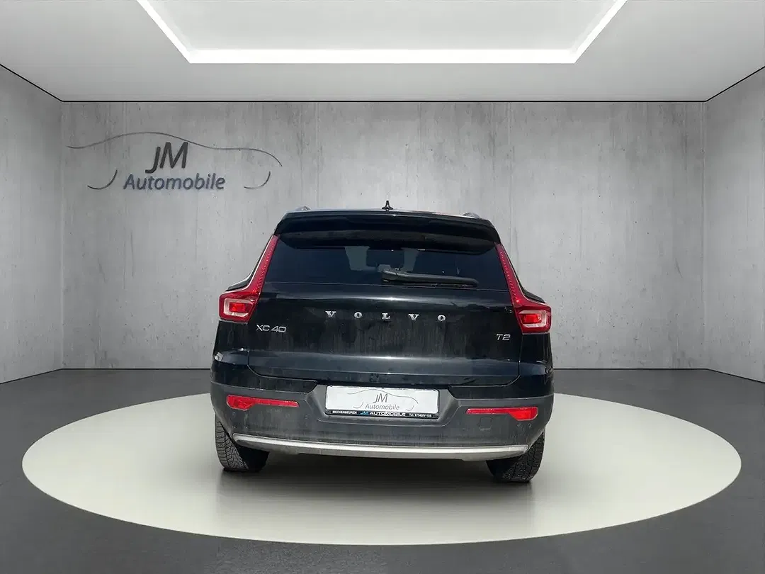 Volvo XC40 - Thumbnail 6
