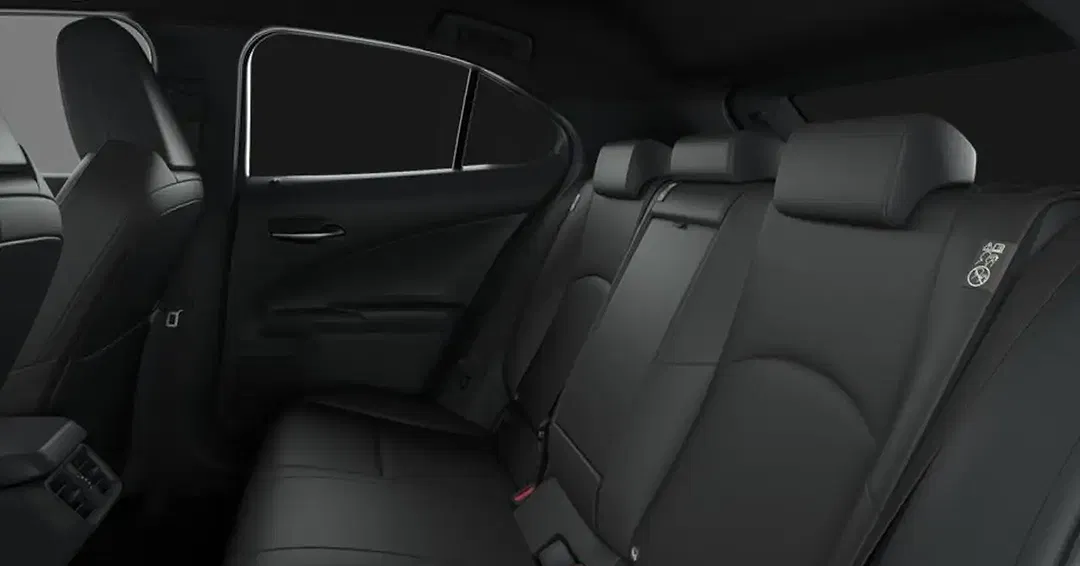 Lexus UX 300h - Thumbnail 10