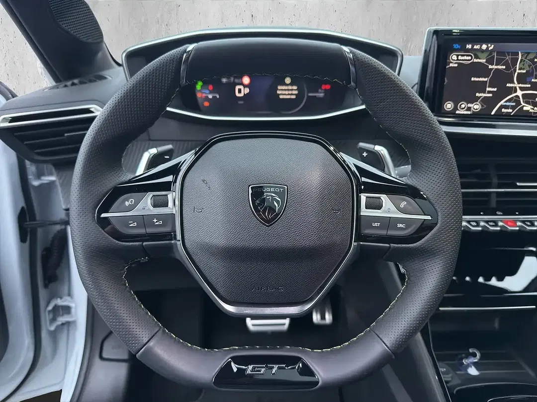 Peugeot 208 - Thumbnail 10