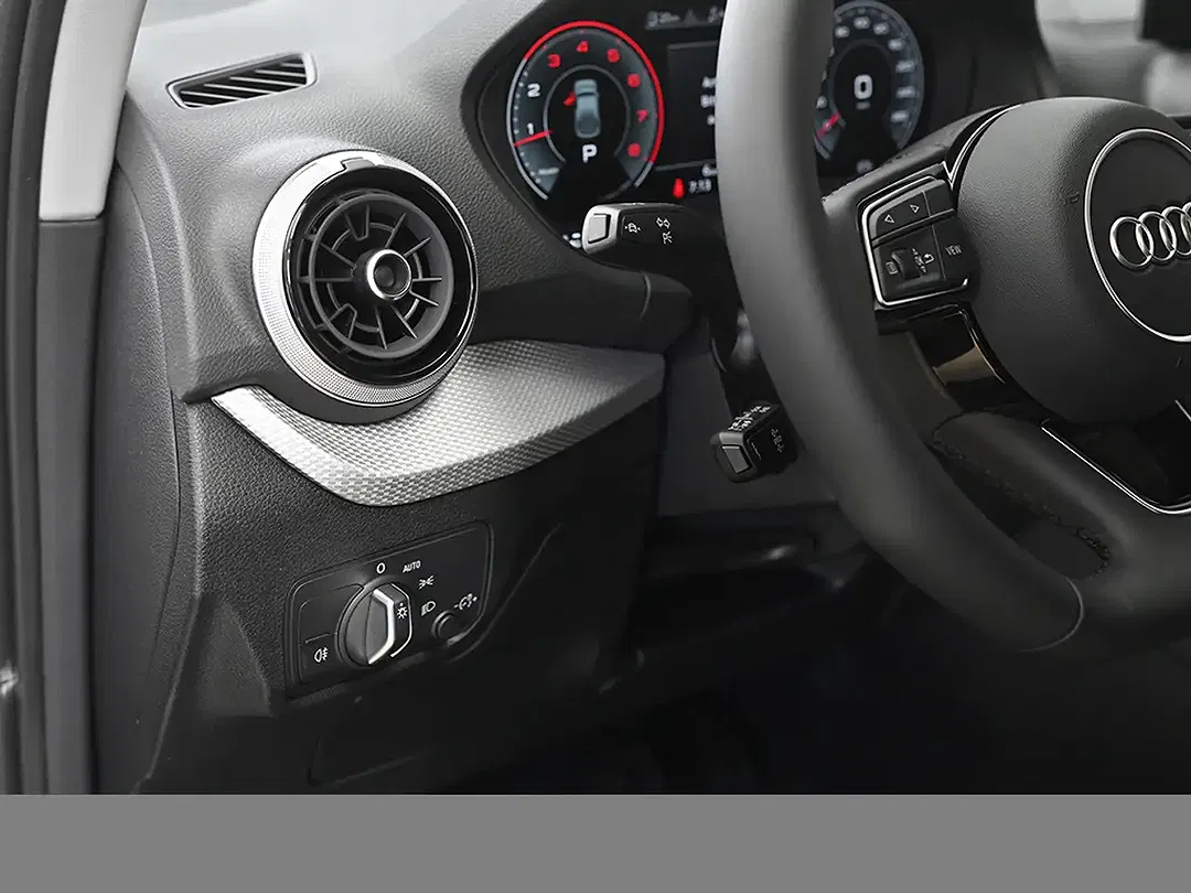 Audi Q2 - Thumbnail 11