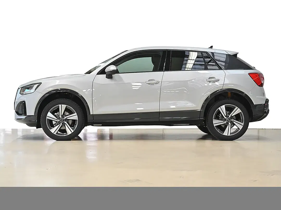 Audi Q2 - Thumbnail 3