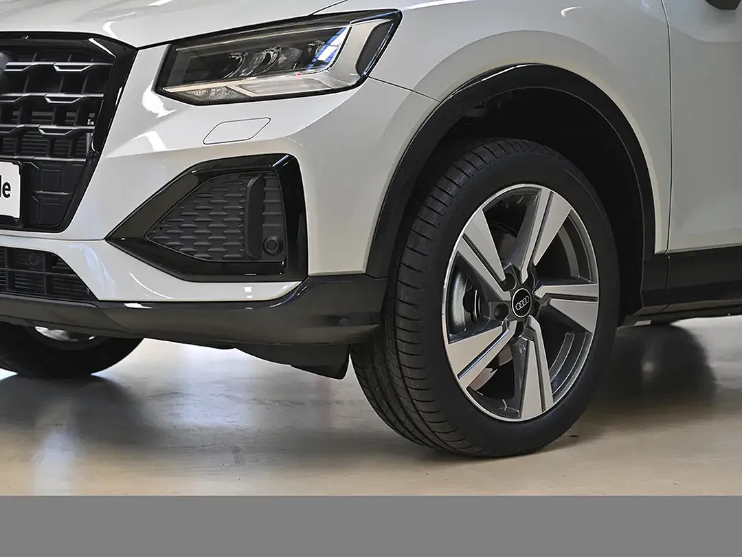 Audi Q2 - Thumbnail 5