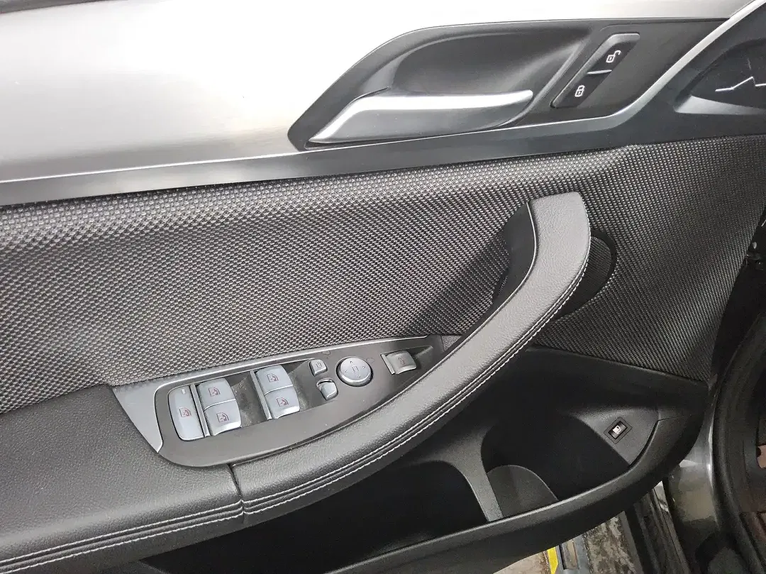 BMW X3 - Thumbnail 10