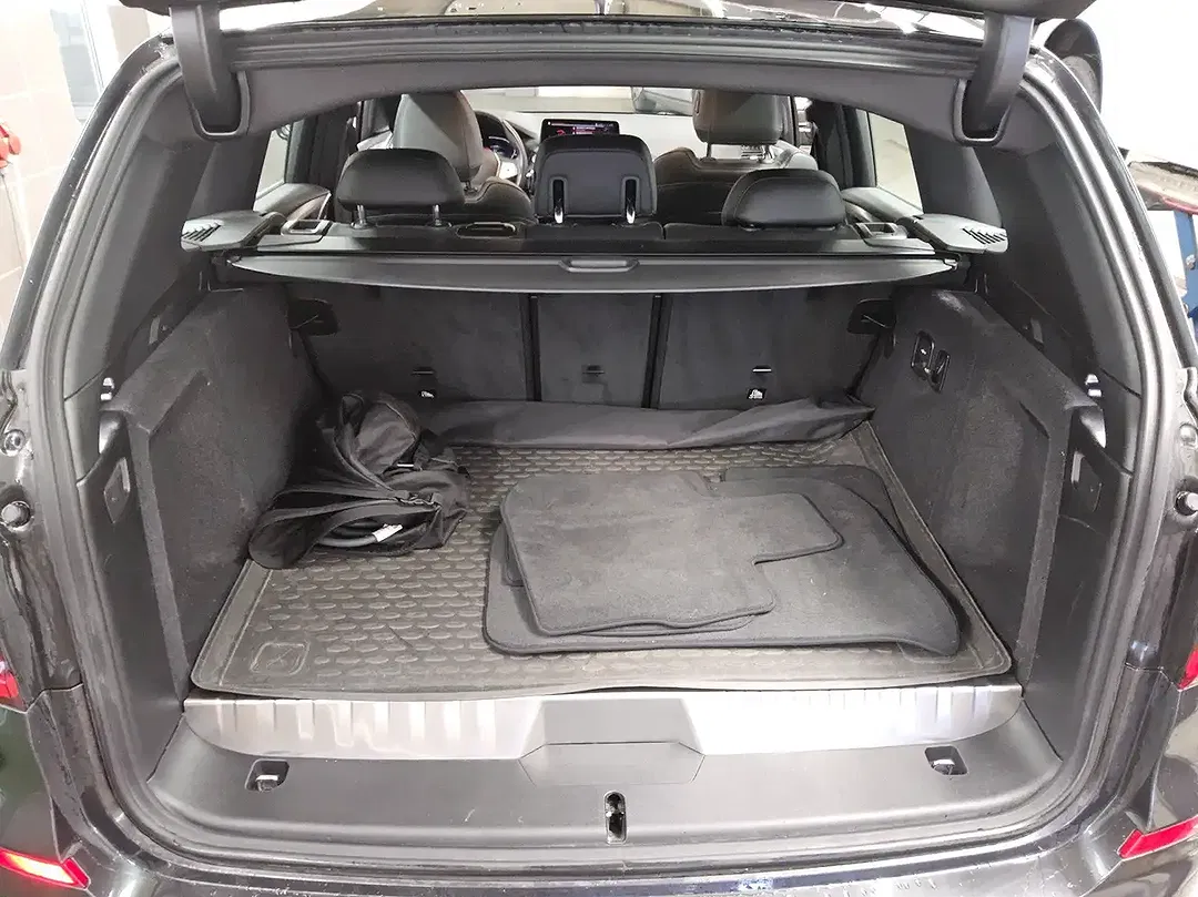 BMW X3 - Thumbnail 12