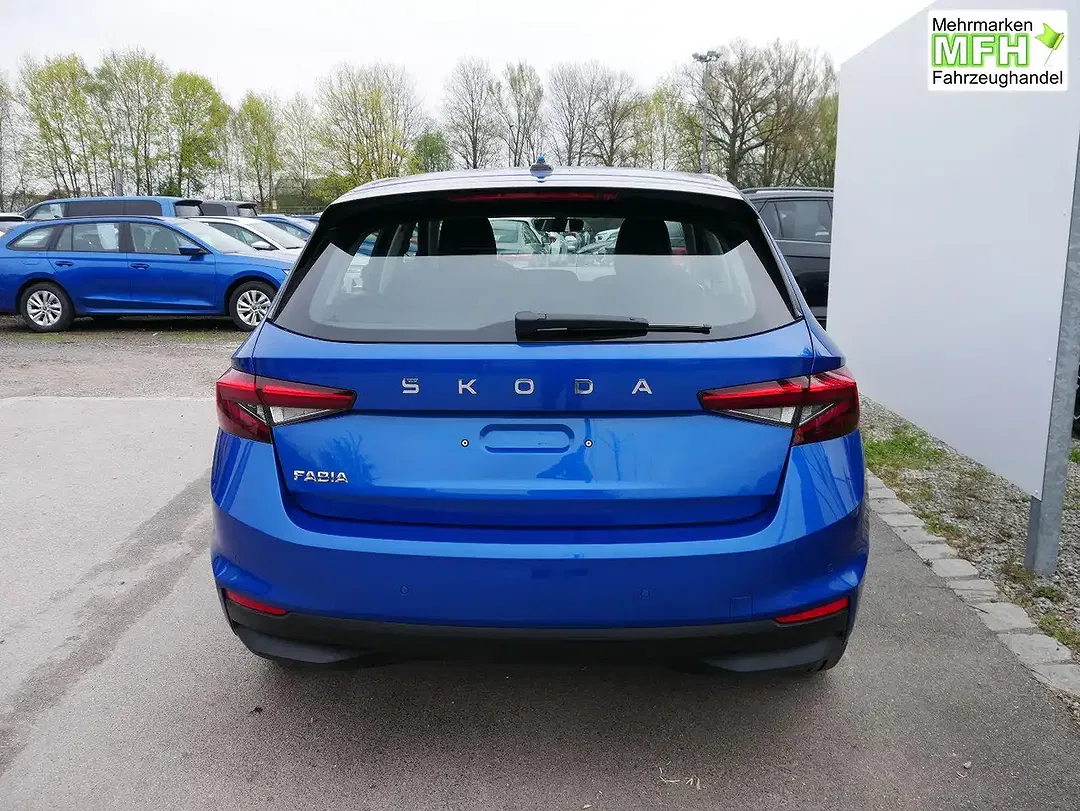 Skoda Fabia - Thumbnail 2