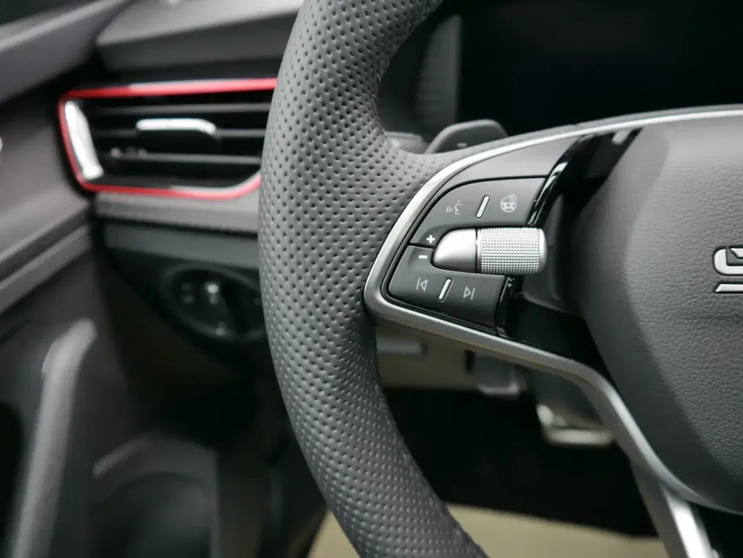 Skoda Kamiq - Thumbnail 11